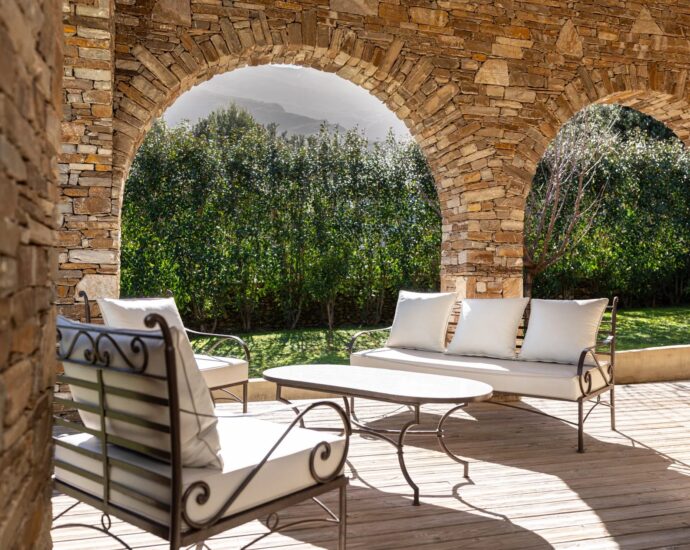 Cap Corse, Sisco, Villa vue montagnes, 5 chambres, piscine, proche plage