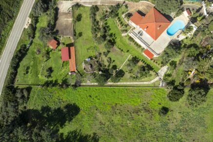 Sagone , Villa vue mer panoramique, 8 chambres, piscine, plage à pied