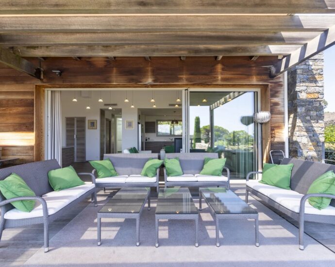 Santa Giulia – Plage à pied – Villa 4 chambres – Vue mer