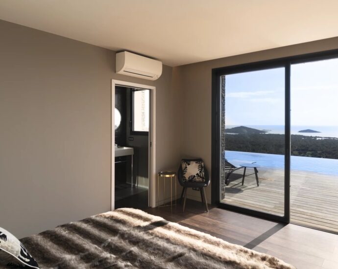 Saint-Cyprien, villa 7 bedrooms, panoramic sea view, pool