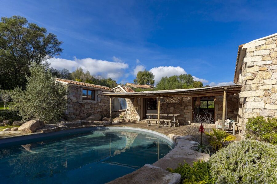 Palombaggia, bergerie avec piscine, vue dégagée,  proche plage