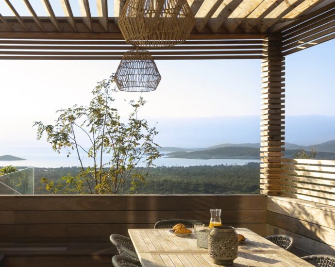 Saint-Cyprien, villa 7 bedrooms, panoramic sea view, pool