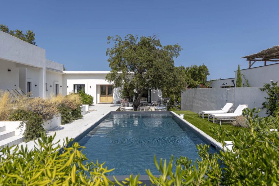 Exclusivité, Sainte-Lucie de Porto-Vecchio, Villa contemporaine, 4 chambres, piscine, aperçu mer, proche plage