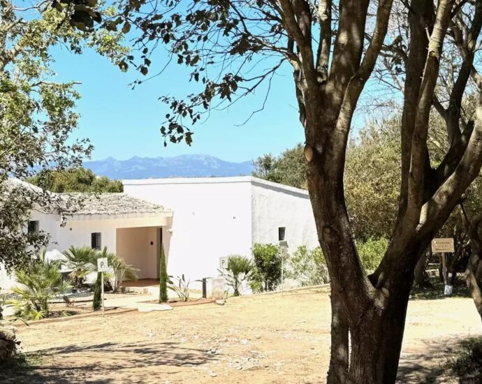 Bonifacio, Maison d&rsquo;hôte, 12 studios, Plage à pieds