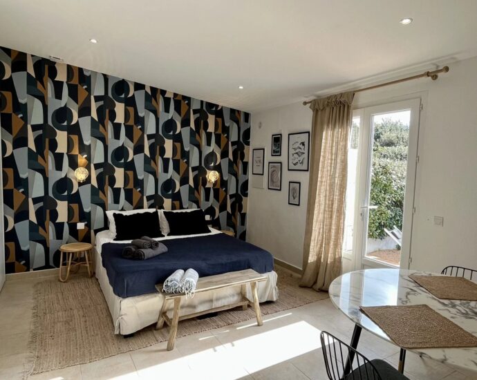 Bonifacio, Maison d&rsquo;hôte, 12 studios, Plage à pieds