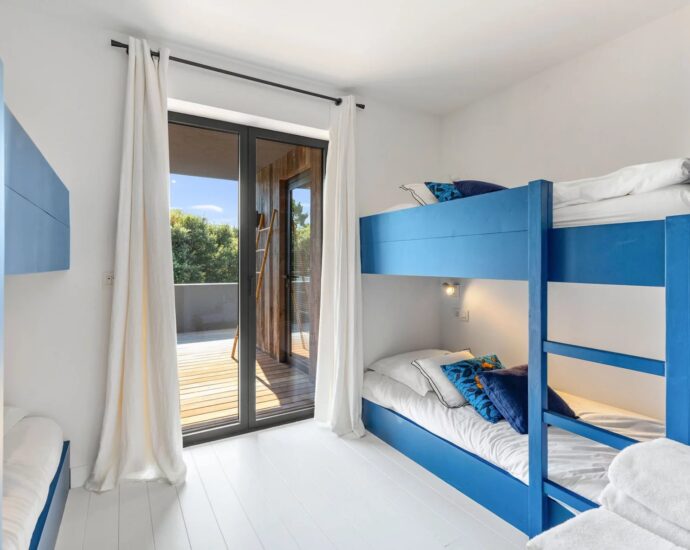 Domaine privé de Cala Rossa, Villa 5 chambres avec piscine, aperçu mer et plage à pied