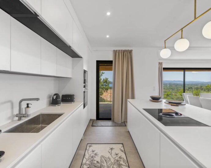 Villa 7 bedrooms, Arasu, commune of Saint-Cyprien swimming pool, sea view, beach on foot