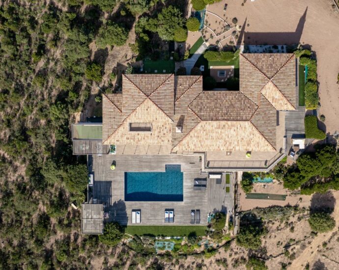 Porto vecchio, Palombaggia, villa 5 chambres, vue mer, piscine et proche plage