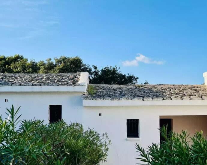 Bonifacio, Maison d&rsquo;hôte, 12 studios, Plage à pieds