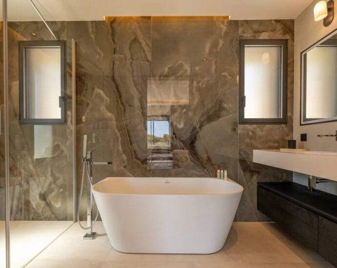 Caramontino, Hôtel Villa vue mer panoramique, 7 chambres, Piscine, Jacuzzi, Salle de sport, Plage à pied