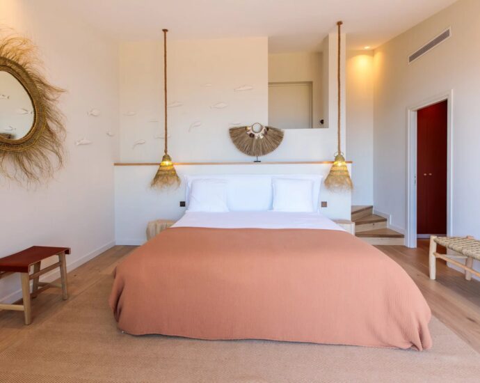 Porto-Vecchio, Palombaggia, Panoramic Sea View Villa, 6 Bedrooms, Heated Pool, Walking Distance to Beach