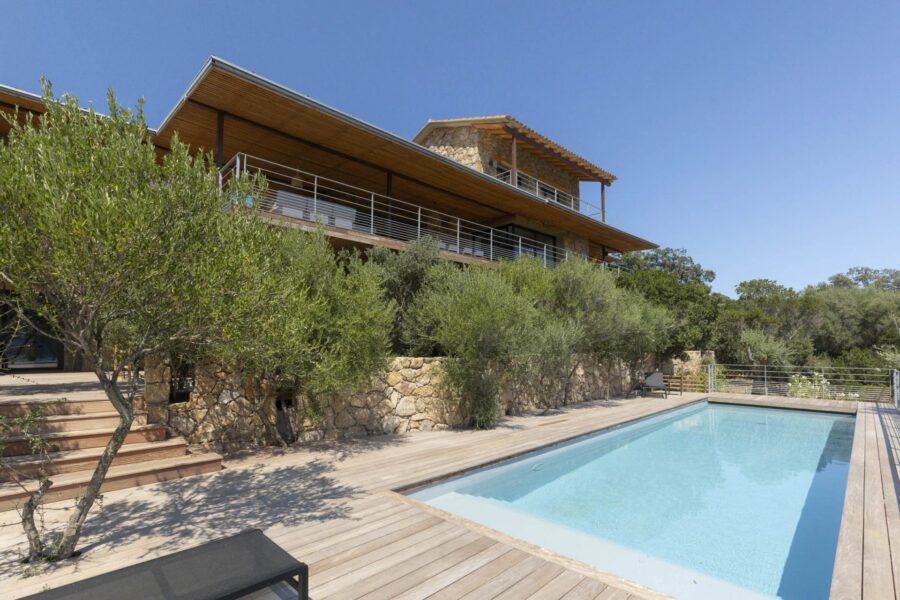 Villa 7 bedrooms, Arasu, commune of Saint-Cyprien swimming pool, sea view, beach on foot