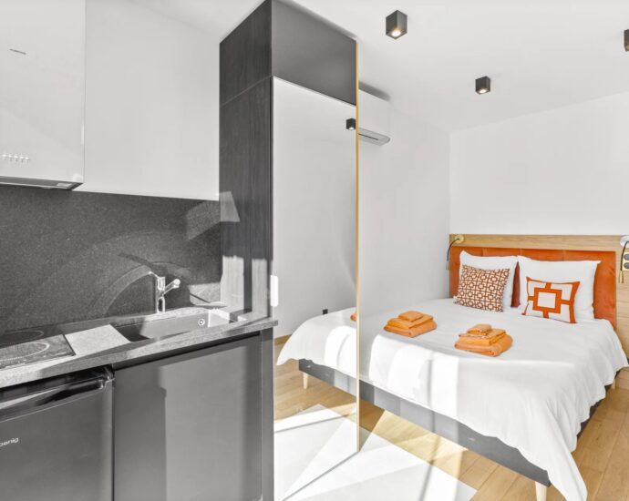 Porto-Vecchio, Palombaggia, Panoramic Sea View Villa, 7 Bedrooms, Gym, Heated Pool, Walking Distance to the Beach