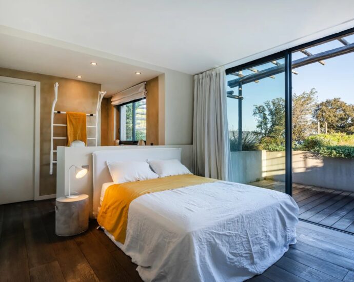 Exclusivity, Domaine de Cala Rossa, La Testa, Exceptional Waterfront Estate, 2 Villas, 7 Bedrooms, Pool, Walking Distance to the Beach, Panoramic Sea Views