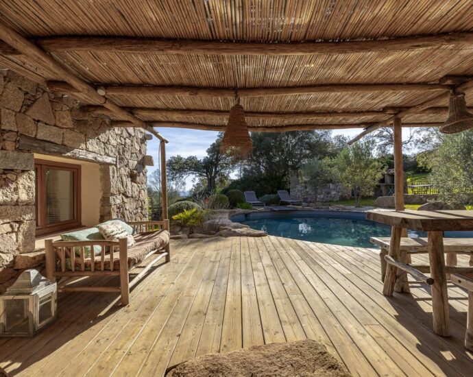 Palombaggia, bergerie avec piscine, vue dégagée,  proche plage