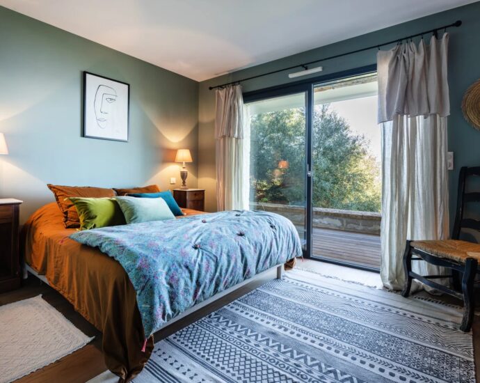 Exclusive, Valinco, Architect-Designed Villa, 7 Bedrooms, Pool, Panoramic Sea View, Close to the Beach