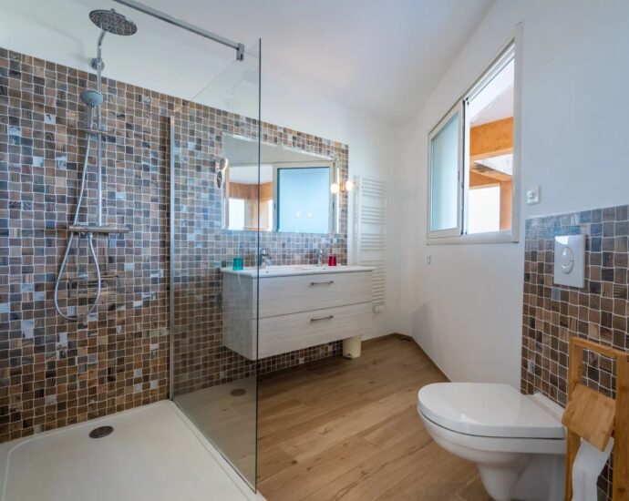 Exclusive Listing, Corbara, Marine de Davia, 2 Villas, 7 Bedrooms, 2 Pools, Panoramic Sea View, Walking Distance to the Beach