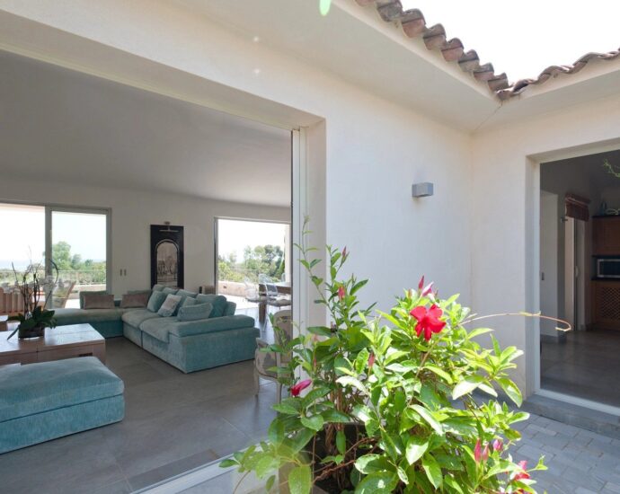 Domaine privé de Punta d&rsquo;Arasu, Villa vue mer 7 chambres, piscine, plage à pied