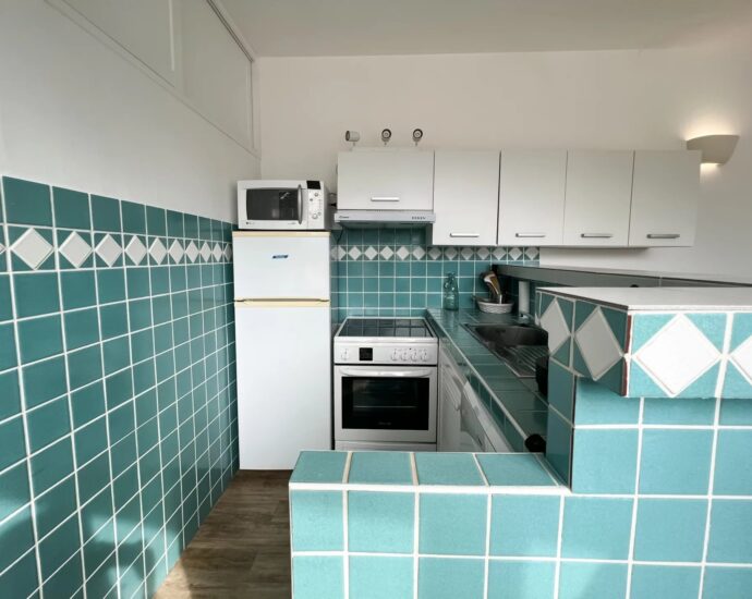 Porto-Vecchio, Domaine de Cala Rossa, appartement 1 chambre, plage à pied