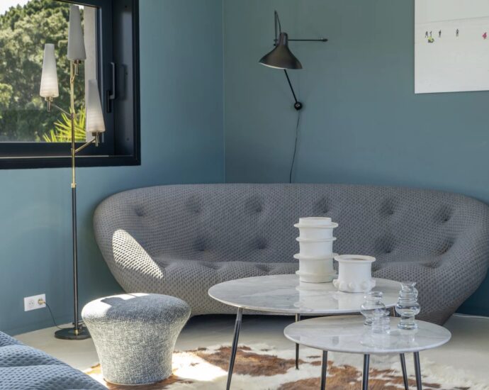 Pinarello, Villa contemporaine 5 chambres avec piscine et vue mer, au cœur du maquis