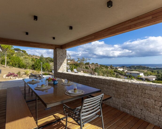 Porto-Vecchio, Palombaggia, Panoramic Sea View Villa, 7 Bedrooms, Gym, Heated Pool, Walking Distance to the Beach