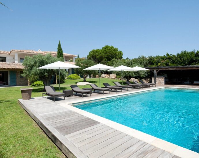 Domaine privé de Punta d&rsquo;Arasu, Villa vue mer 7 chambres, piscine, plage à pied