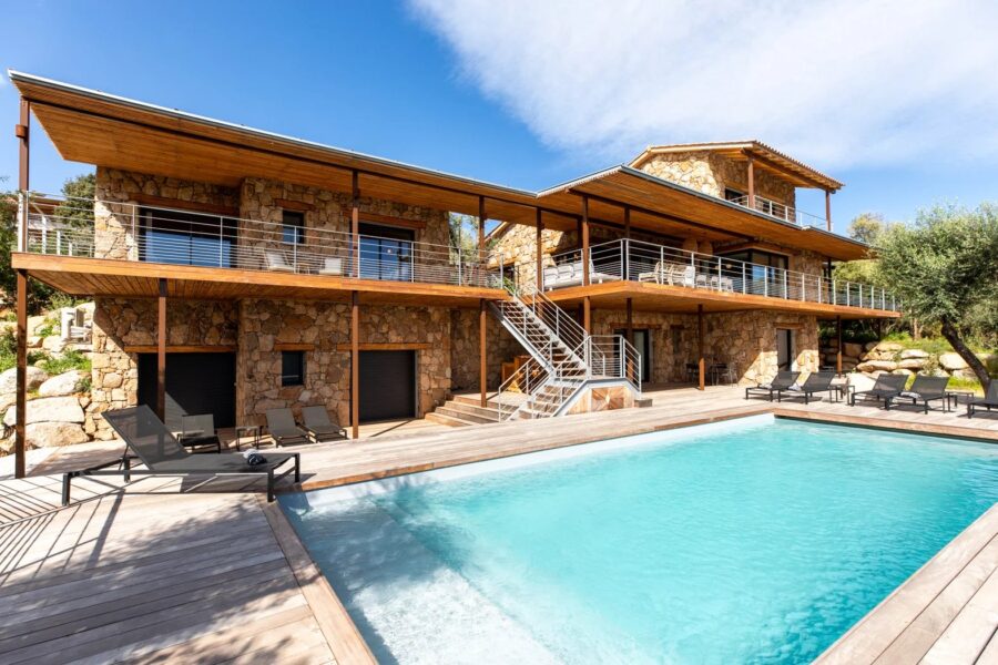 Villa 7 bedrooms, Arasu, commune of Saint-Cyprien swimming pool, sea view, beach on foot