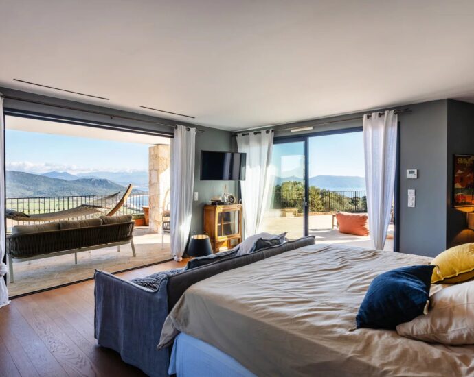 Exclusive, Valinco, Architect-Designed Villa, 7 Bedrooms, Pool, Panoramic Sea View, Close to the Beach