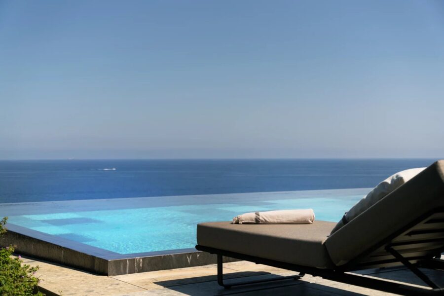 Calvi, Villa d’exception, 8 chambres, 2 piscines, vue mer panoramique