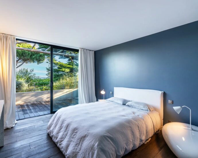 Exclusivity, Domaine de Cala Rossa, La Testa, Exceptional Waterfront Estate, 2 Villas, 7 Bedrooms, Pool, Walking Distance to the Beach, Panoramic Sea Views