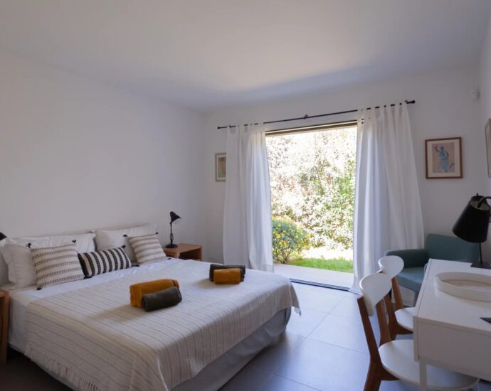 Cala Rossa, Domaine de la Tour, Villa vue mer panoramique, 7 chambres, piscine, plage à pied