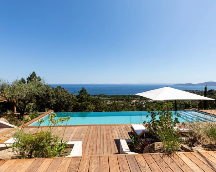 Porto-Vecchio, Palombaggia, Panoramic Sea View Villa, 6 Bedrooms, Heated Pool, Walking Distance to Beach