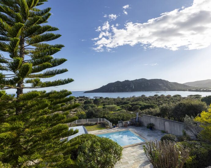 Santa-Giulia, Villa, 4 chambres, Piscine, Vue mer, Plage à pied