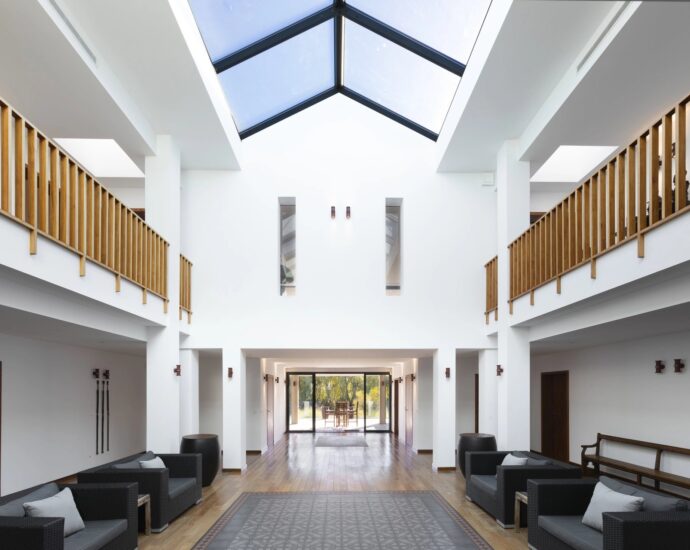 Porto Vecchio, Cala Rossa, 7 bedrooms villa, Pool, close to the beach, Sea views