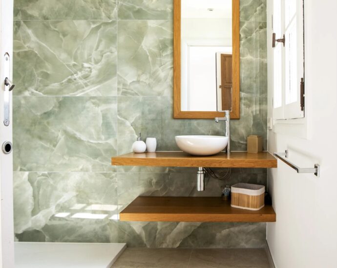 Lumio, 7 bedroom villa, swimming pool, panoramic sea view, close to the beach