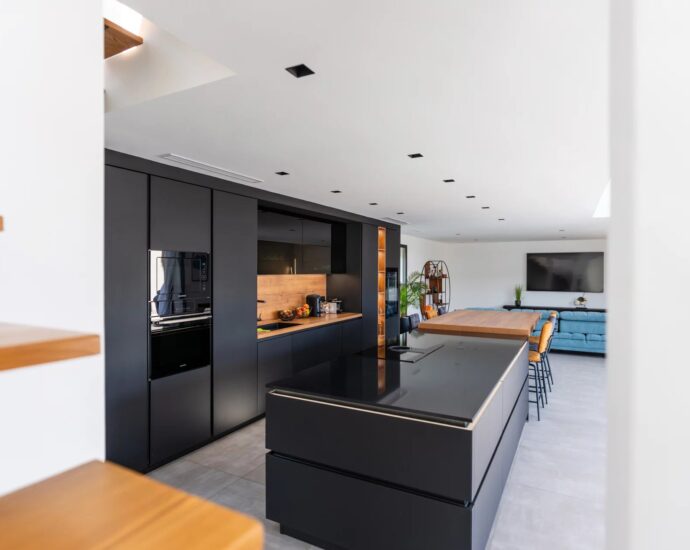 Bastia Sud, Villa vue mer, 7 pièces, 3 chambres, piscine, proche plage