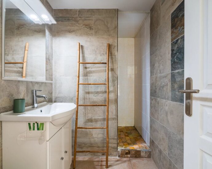 Lumio, villa, 7 bedrooms, sea view, walking distnce to the beach