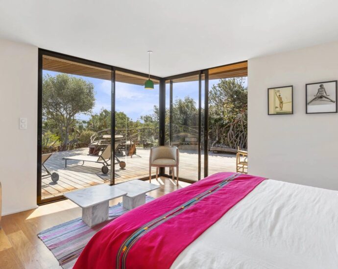 Pianottoli-Caldarello, Villa, Sea View, 5 Bedrooms, Swimming Pool