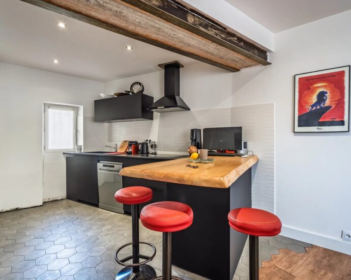 Lumio, appartement, 2 chambres, vue panoramique mer et montagnes, proche plage