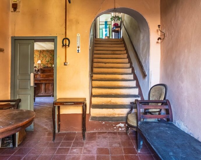 Exclusivity, Balagne, Occhiatana, Manor House to Renovate, 12 Rooms, Outbuilding, Mountain Views, Close to L’Île-Rousse and the Beaches