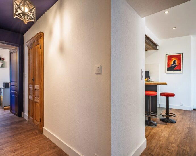 Lumio, appartement, 2 chambres, vue panoramique mer et montagnes, proche plage