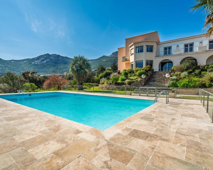 Calvi, Villa, 4 Bedrooms, Sea View, Swimming Pool, Close to the Beach