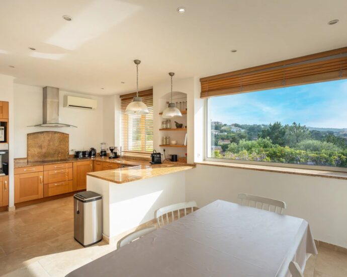 Exclusivité, Propriano, Villa vue mer, 6 chambres, appartement, piscine, proche plage