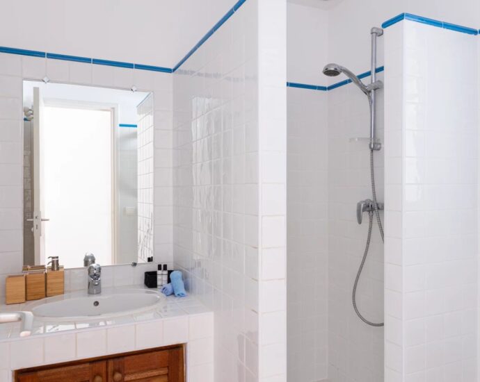 RV1880 – Domaine de Cala Rossa, villa 4 chambres, pied dans l’eau