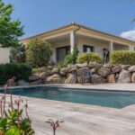 Pinarello, Capicciola, Villa 3 chambres, T4, piscine, vue dégagée, proche plage