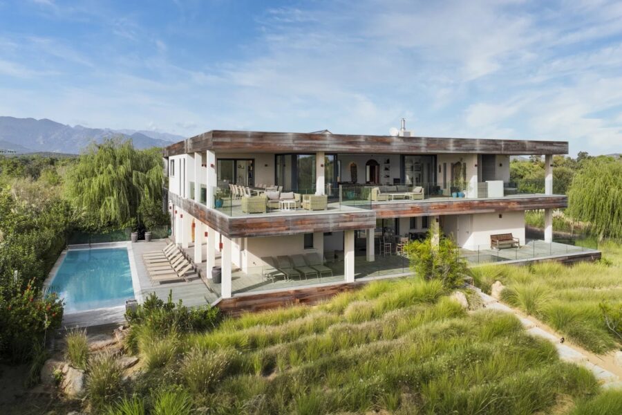 Porto Vecchio, Cala Rossa, 7 bedrooms villa, Pool, close to the beach, Sea views