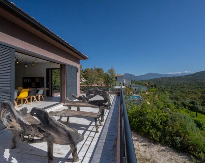 Porticcio, South Shore of Ajaccio – Villa – 7 Rooms – 4 Bedrooms