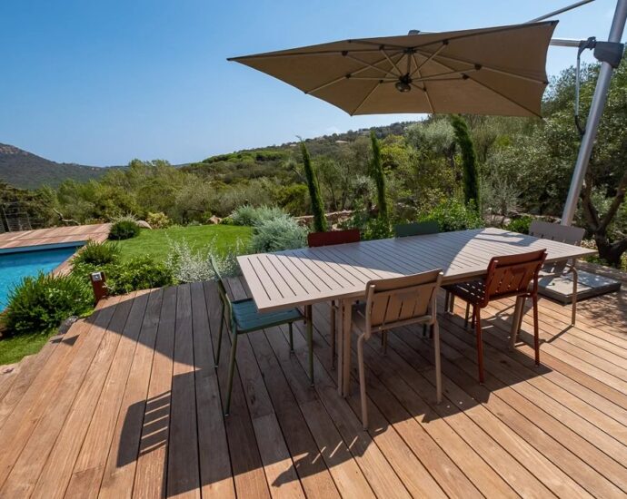 Porto-Vecchio, Precojo, Villa 2 chambres, piscine chauffée, proche plage de Santa Giulia, avec vue dégagée