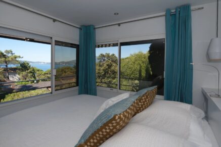 Porto-Vecchio, Domaine de Cala Rossa, 7 bedroom villa, swimming pool, walking distance to the beach