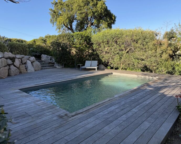 Pinarello, Capicciola, Villa 3 chambres, T4, piscine, vue dégagée, proche plage